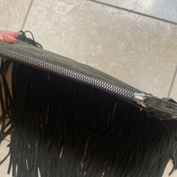 Zara suede fringe clutch - Picture 4 of 7